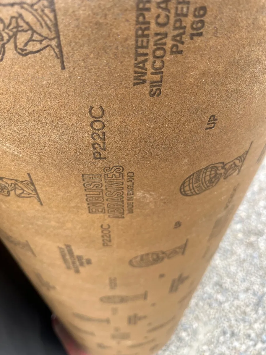 Roll of sandpaper - Image 1