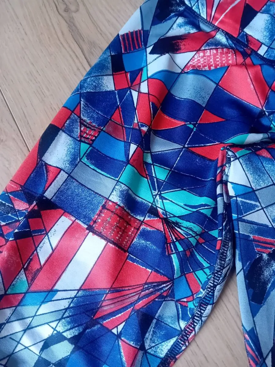 Ladies Under Armour leggins. Size small - Image 3