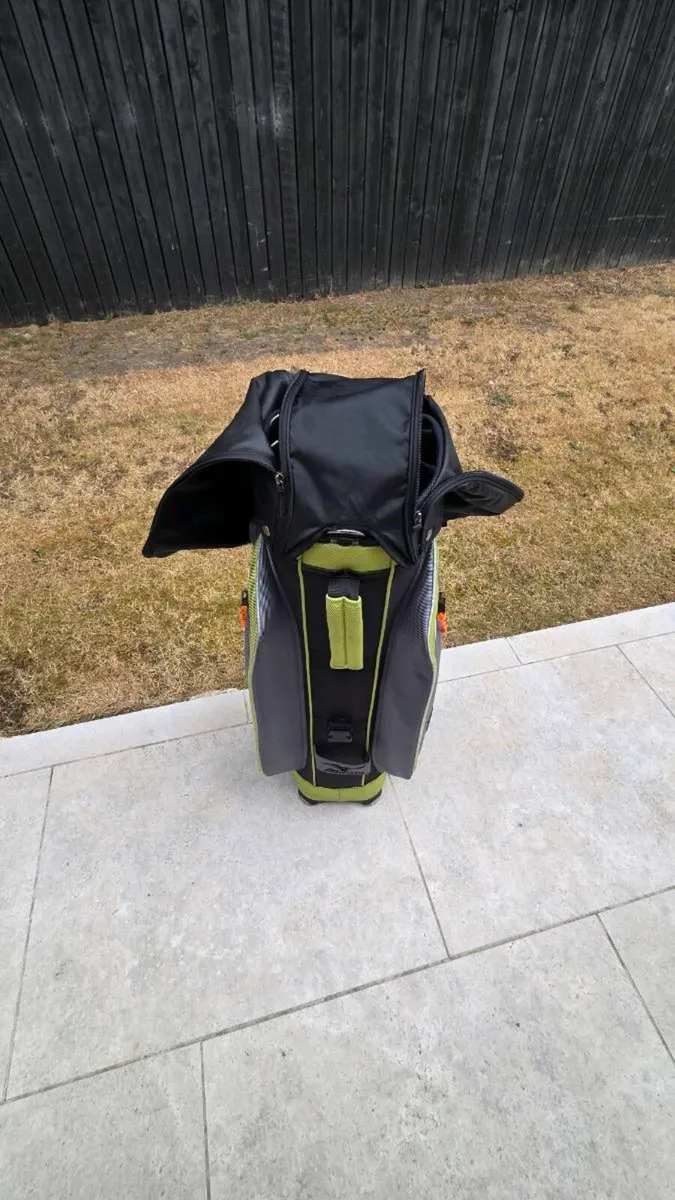 Mizuno Golf Cart / Trolley Bag with Rain Hood - Image 4