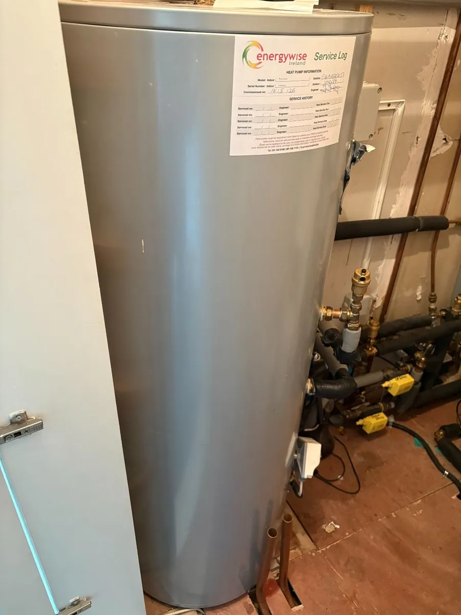 Joule  300L Triple Coil Stainless Steel Cylinder - Image 2