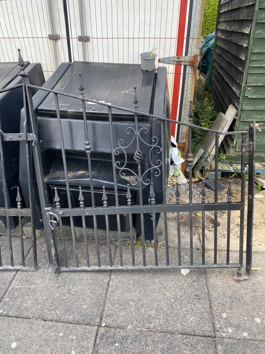 Entrance Gates - Image 2