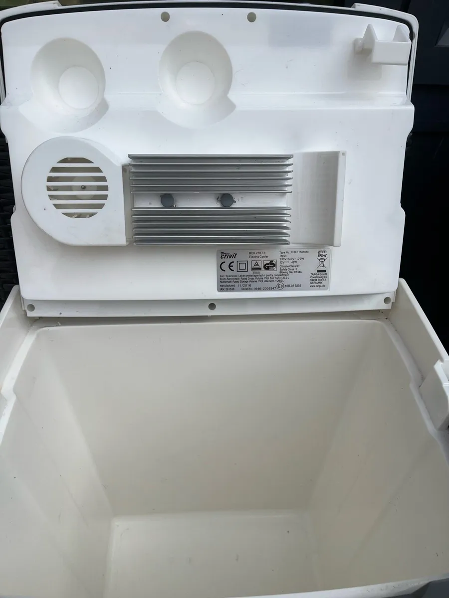 Cool box - Image 2
