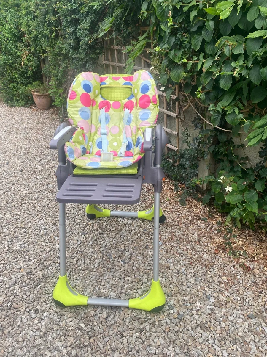 Pedigree Pram, carry cot & Chicco baby chair - Image 4