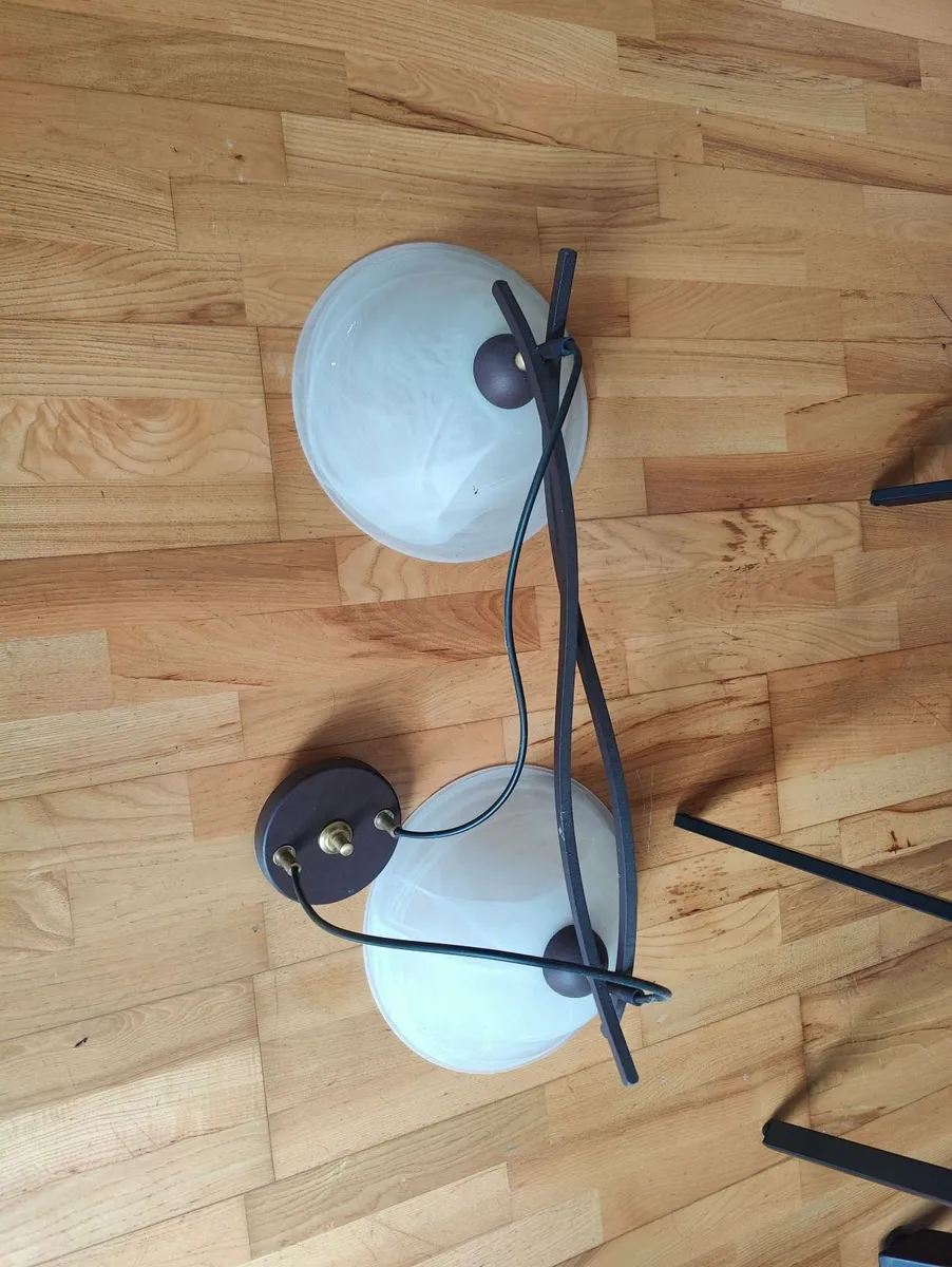 2-light fitting
