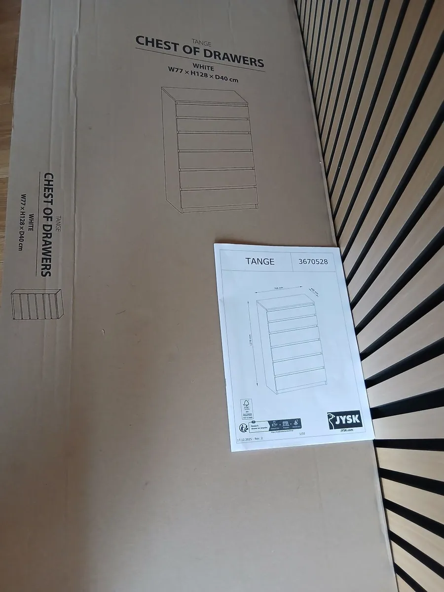 Bedroom furniture - Image 3