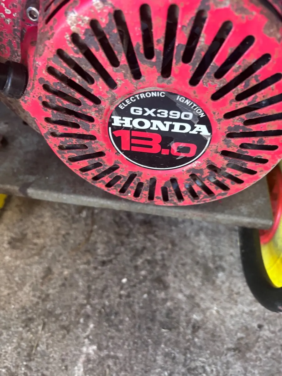Powerwasher Triace Honda engine 13power - Image 1