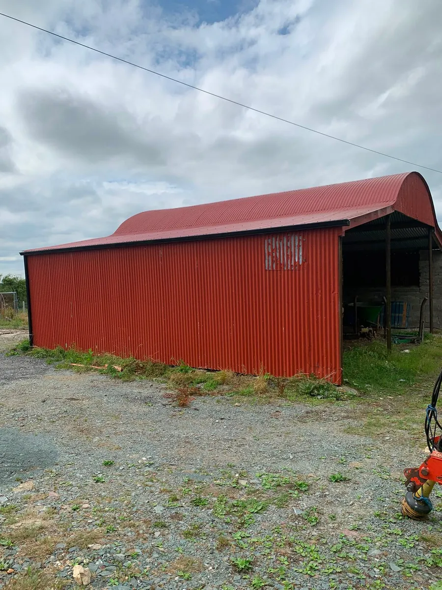 Hay shed for sale - Image 3