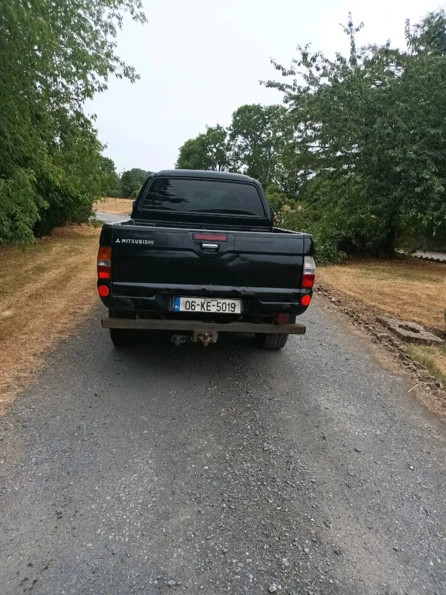 Mitsubishi l200 - Image 4