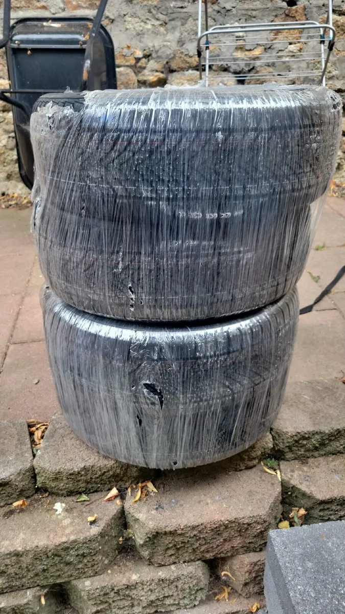 Car tyres - Image 1