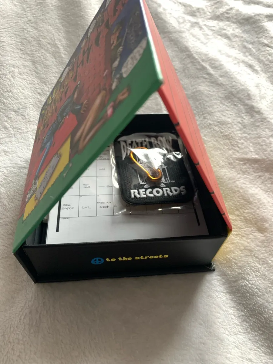 Snoop dogg box set - Image 1