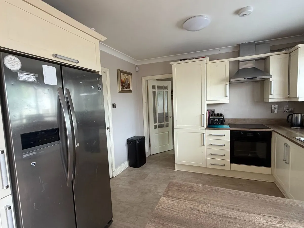 Kitchen units - Image 3