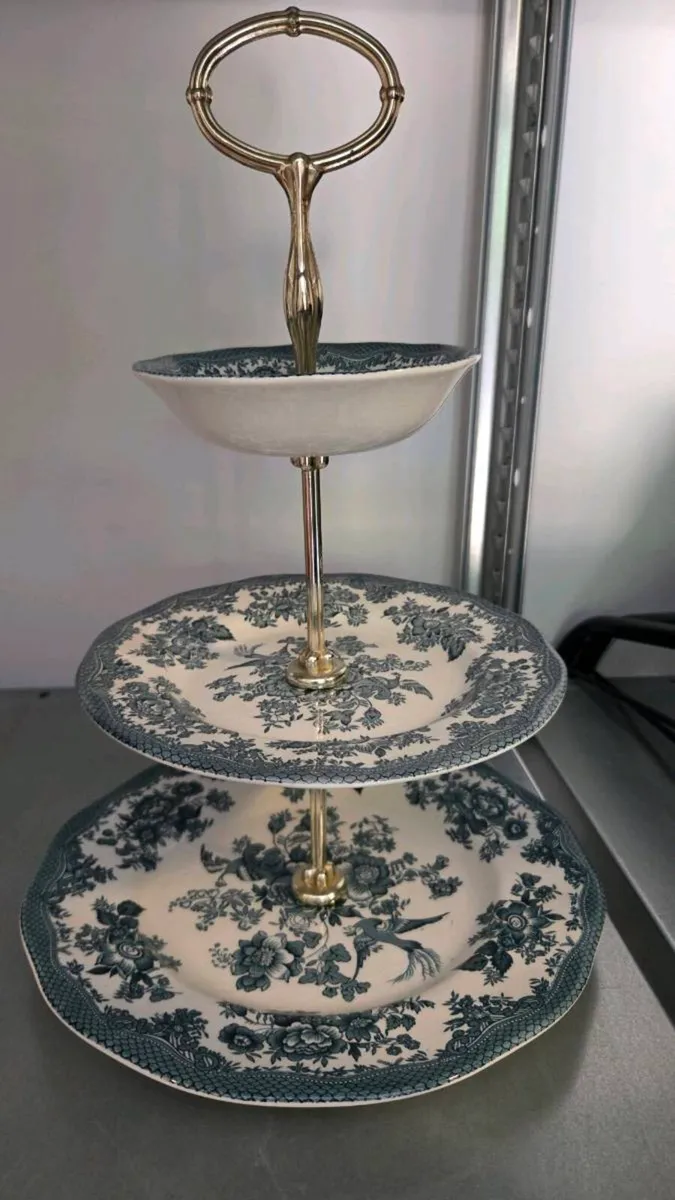 Vintage Enoch Wedwood 3-Tier Cake Stand - Image 3
