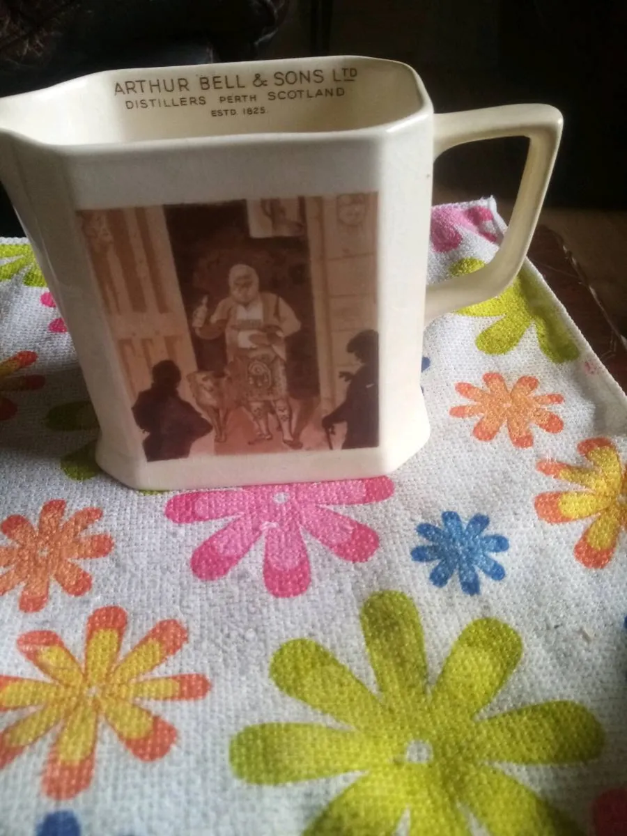 Whiskey jug - Image 4