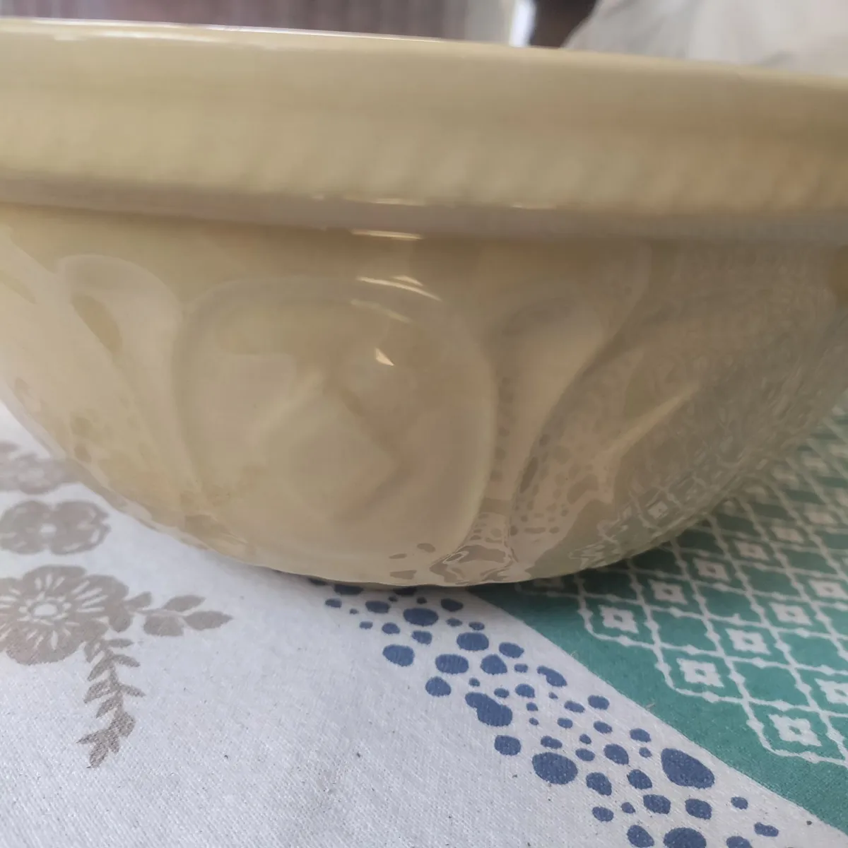 Vintage mixing bowls - Image 2