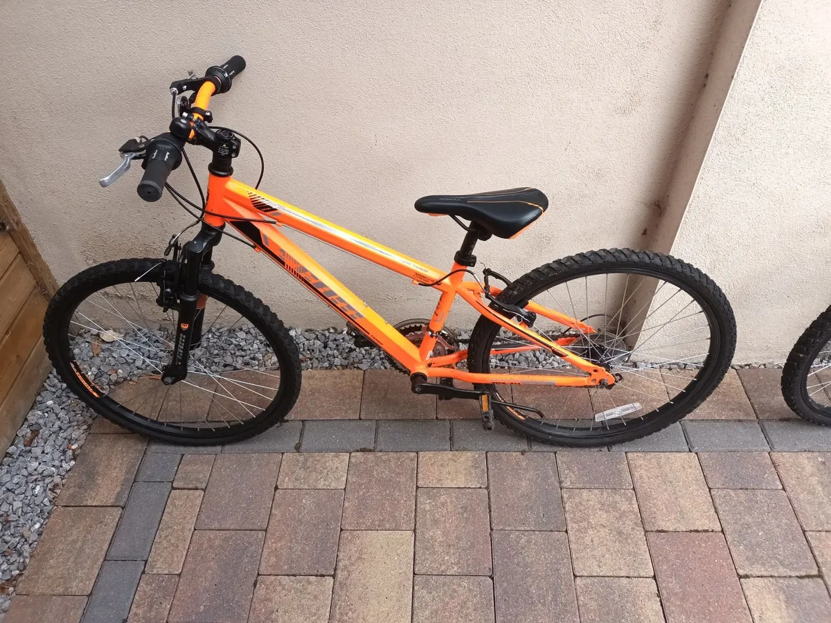 Kids bicycles. 10 to 11 years old. - Image 1