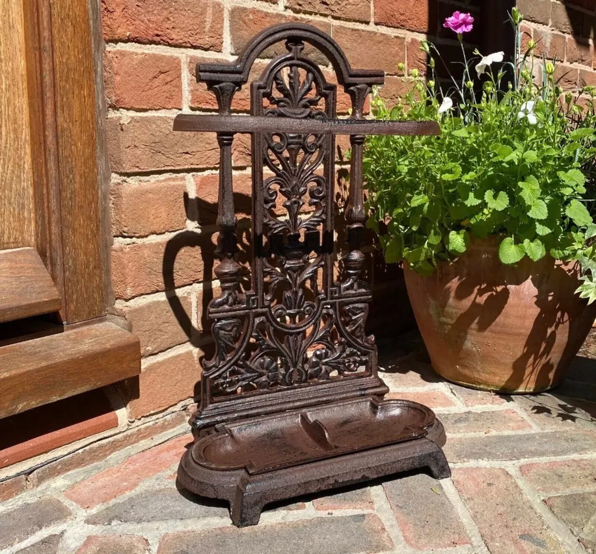 Cast Iron Umbrella Stand Vintage Style NEW - Image 2