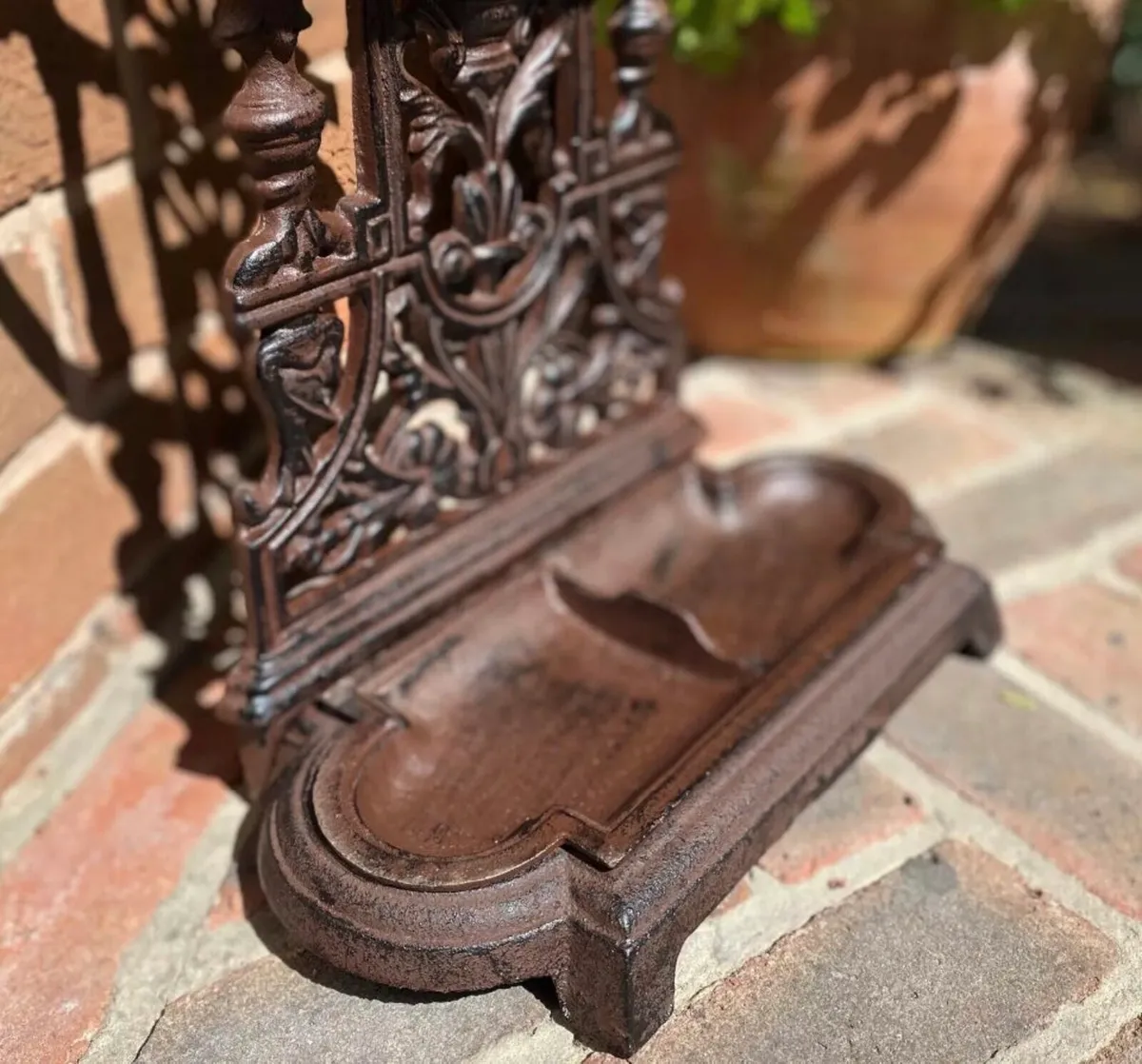 Cast Iron Umbrella Stand Vintage Style NEW - Image 3