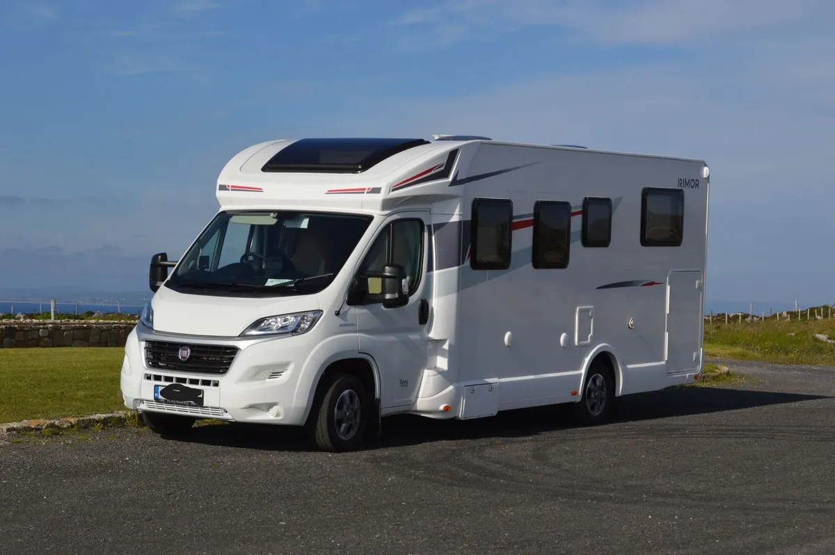 campervan/motorhome - Image 3