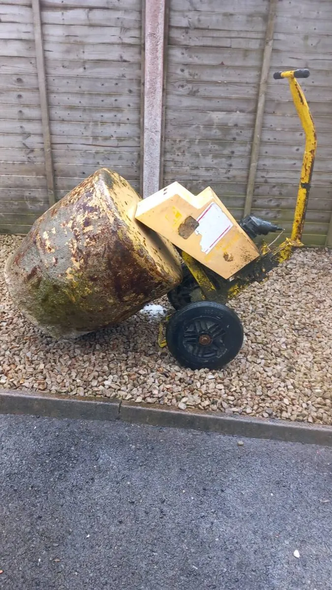 Electric cement mixer - Image 2