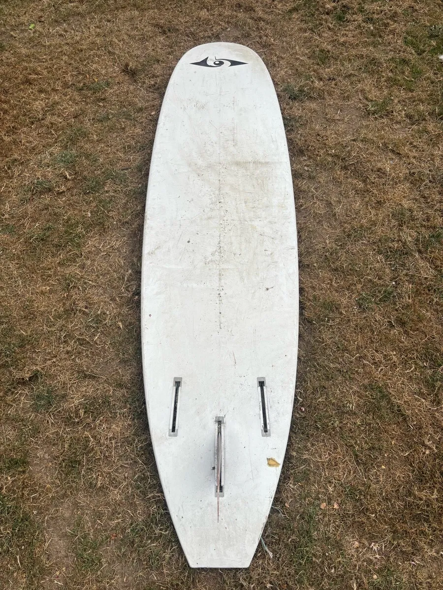 7’10 Surfboaard - Image 2