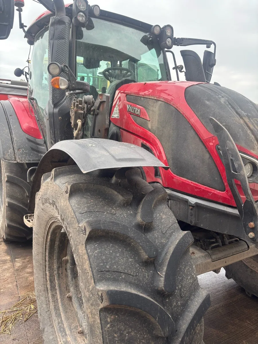 Valtra n 124 - Image 1