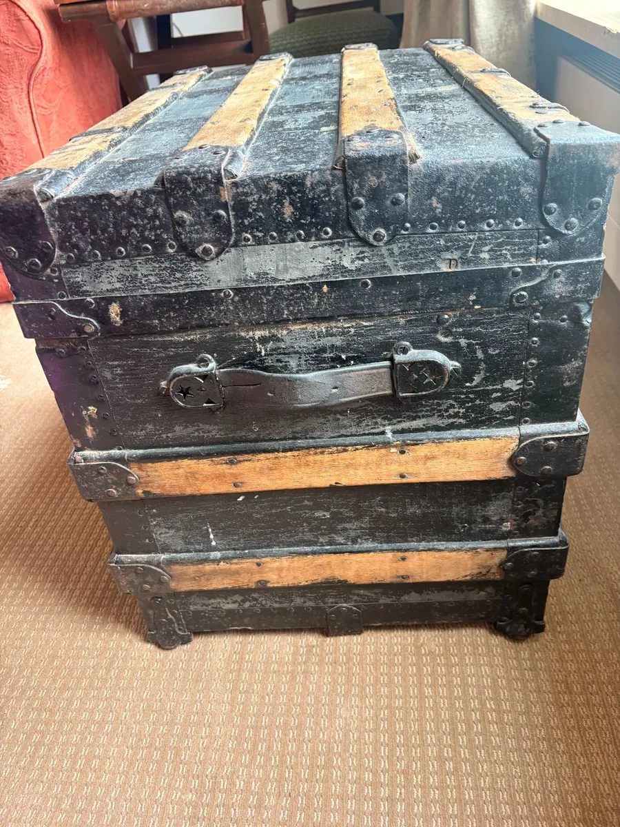 Vintage Wooden Trunk  – Rustic Character - Image 2