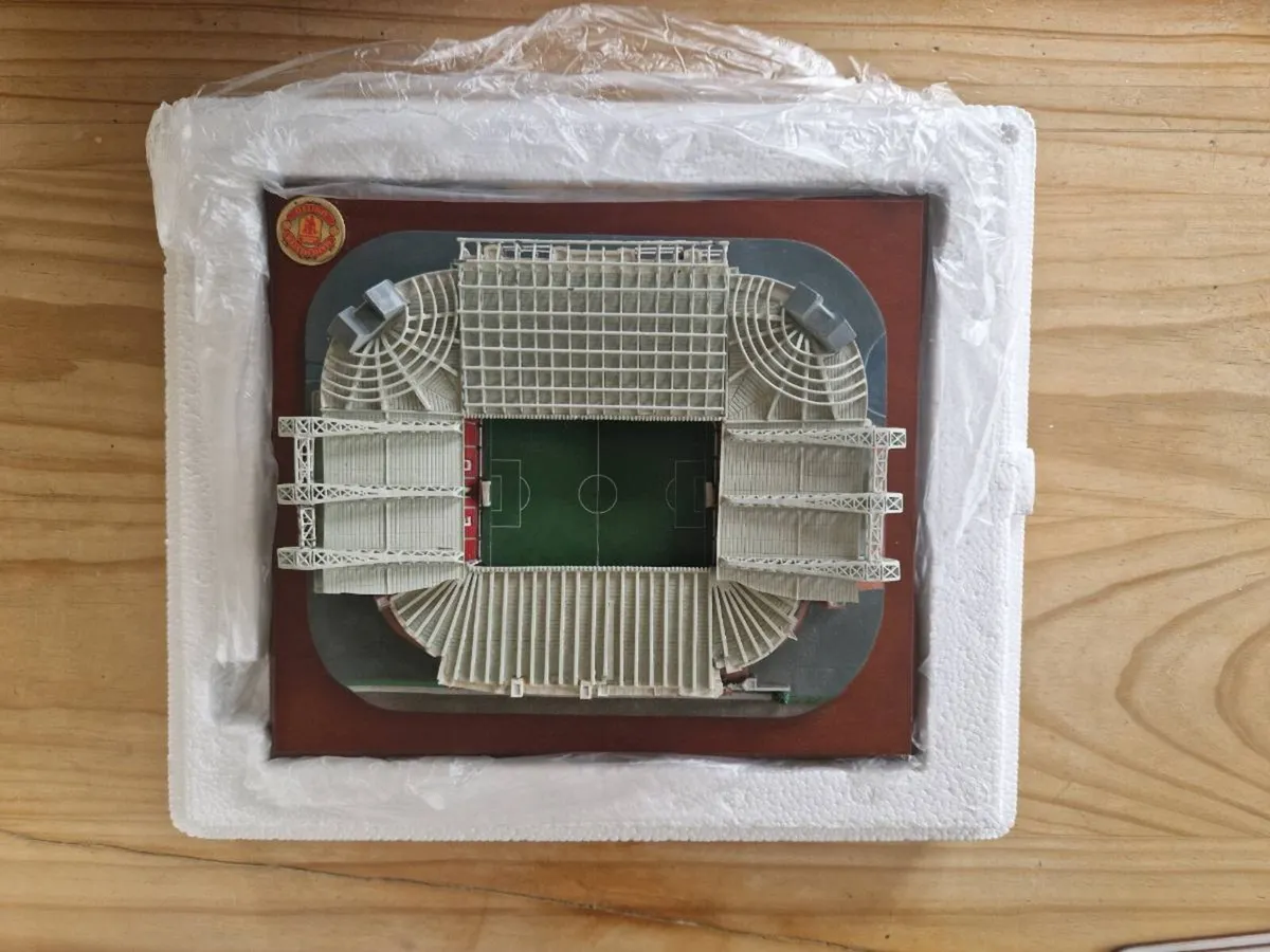 Manchester United Old Trafford replica - Image 2