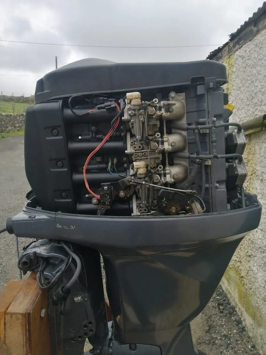 Yamaha F80 2006 four stroke outboard engine - Image 3