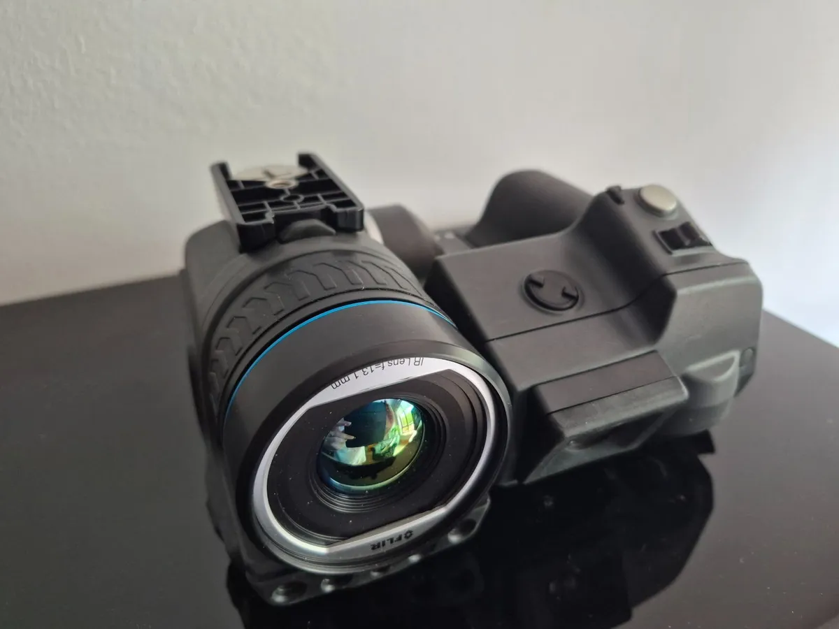 FLIR T640 Professional Thermal Imaging Camera - Image 2