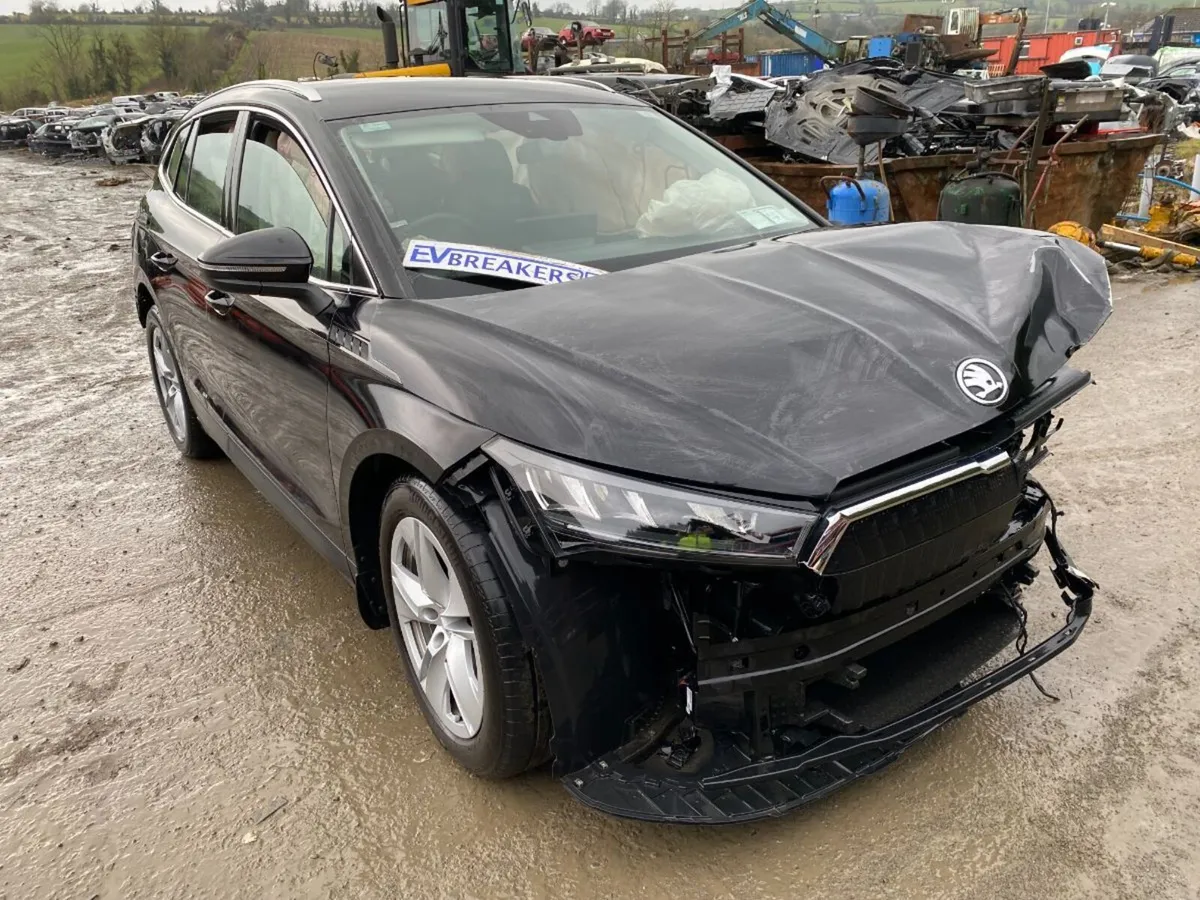SKODA ENYAQ FOR BREAKING - MULTIPLE IN STOCK - Image 4