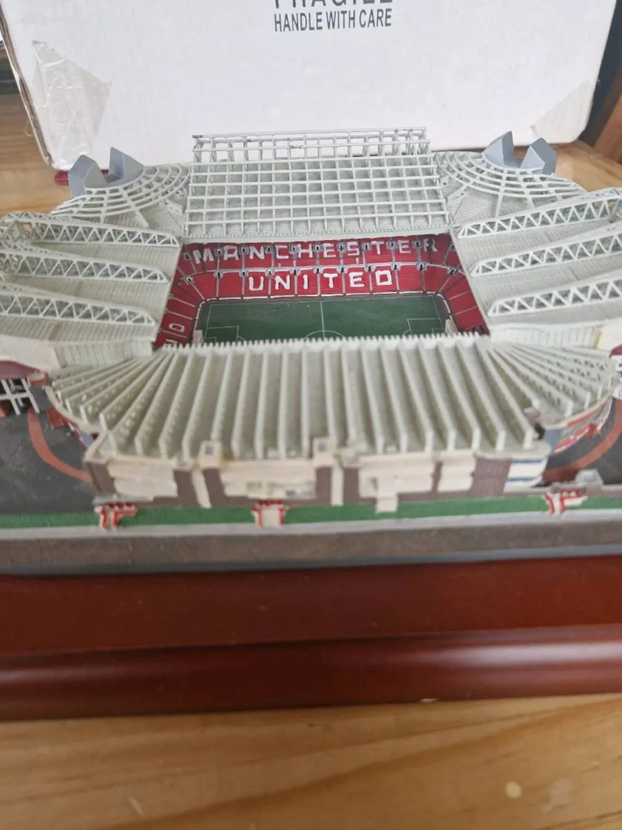 Manchester United Old Trafford replica - Image 3