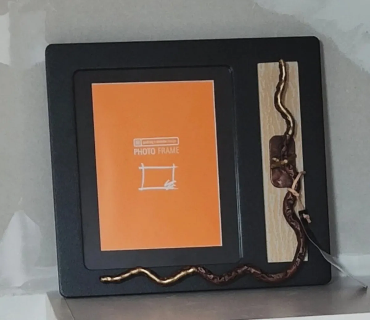 Photo frame - Image 1
