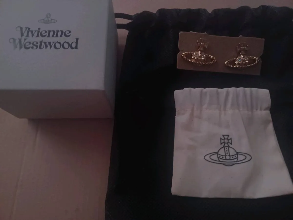 vivienne westwood earings - Image 3