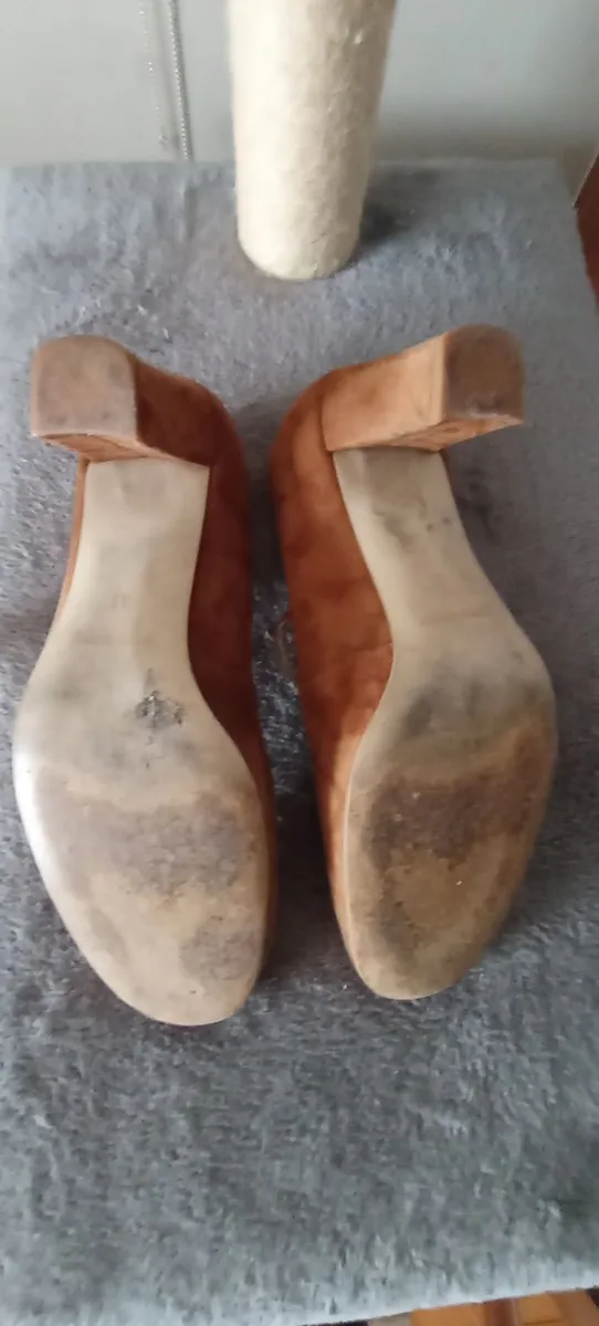 Carl Scarpa Suede Mary Jane Shoes - Image 3