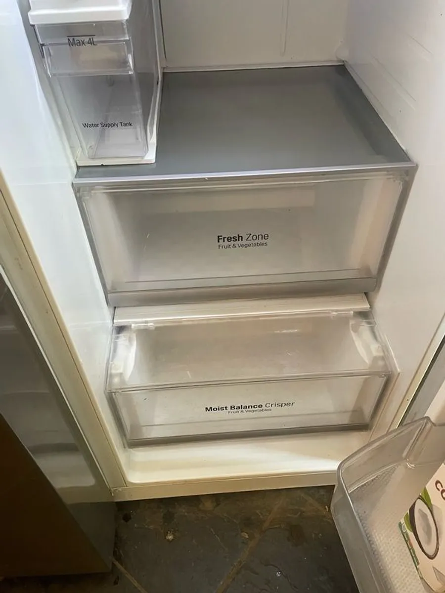 LG fridge freezer - Image 3