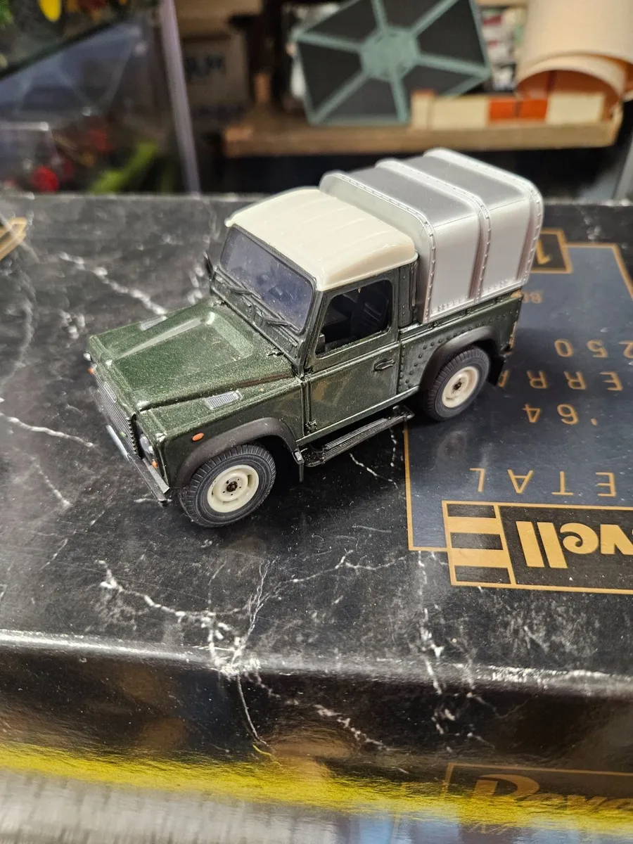 Britain's Farm Landrover - Image 1