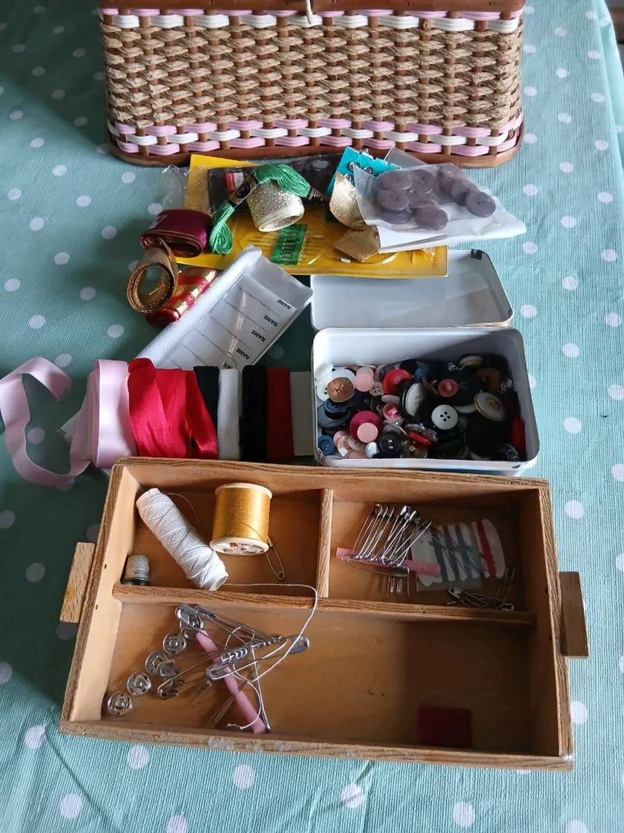 Sewing box - Image 2