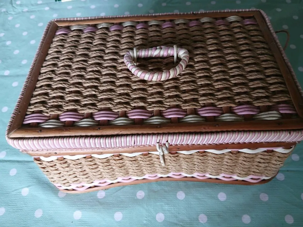 Sewing box - Image 3