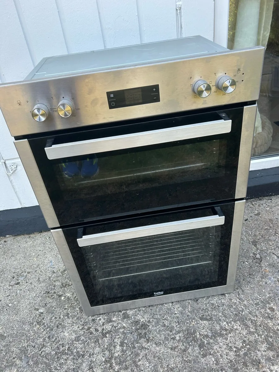 Over Counter Double oven - Image 1