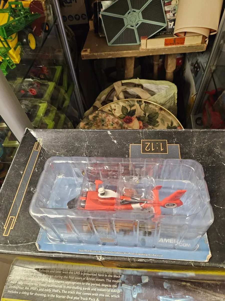Corgi Atlas United States Coast Guard Helicopter - Image 4