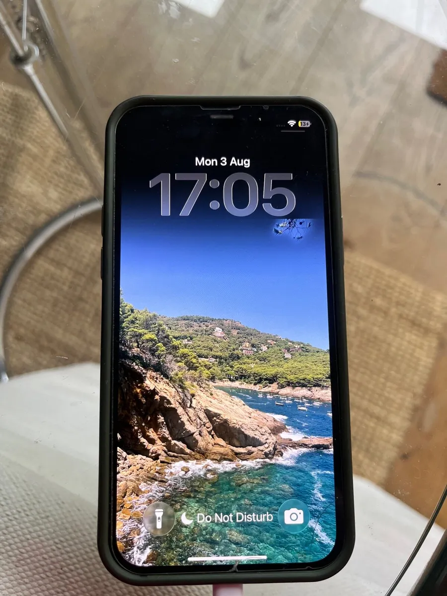 iPhone 12 - Image 1