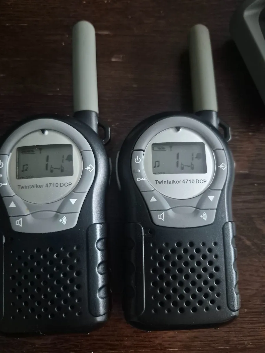 Walkie Talkies - Image 2