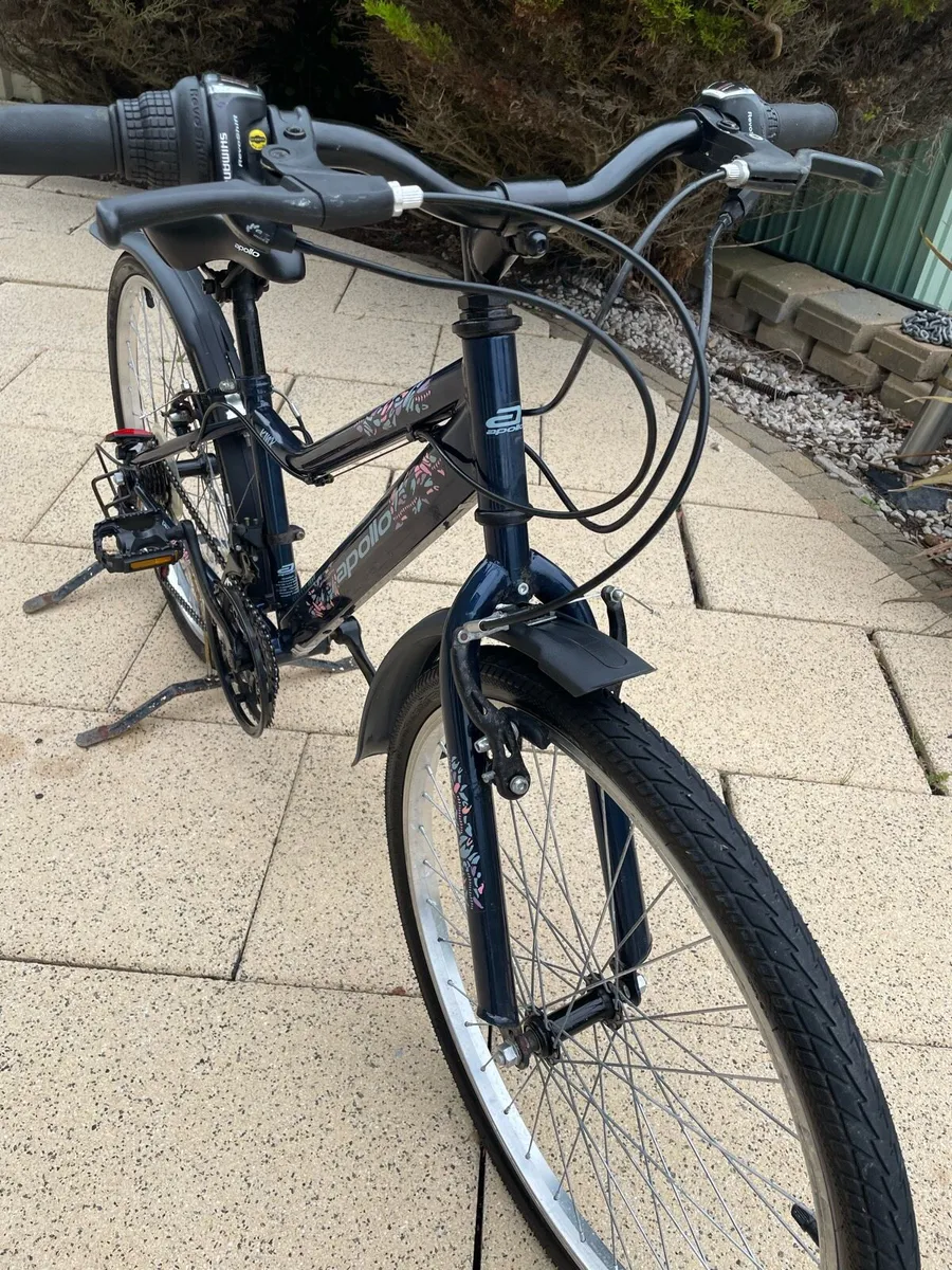 Apollo KMX girls bike - Image 1
