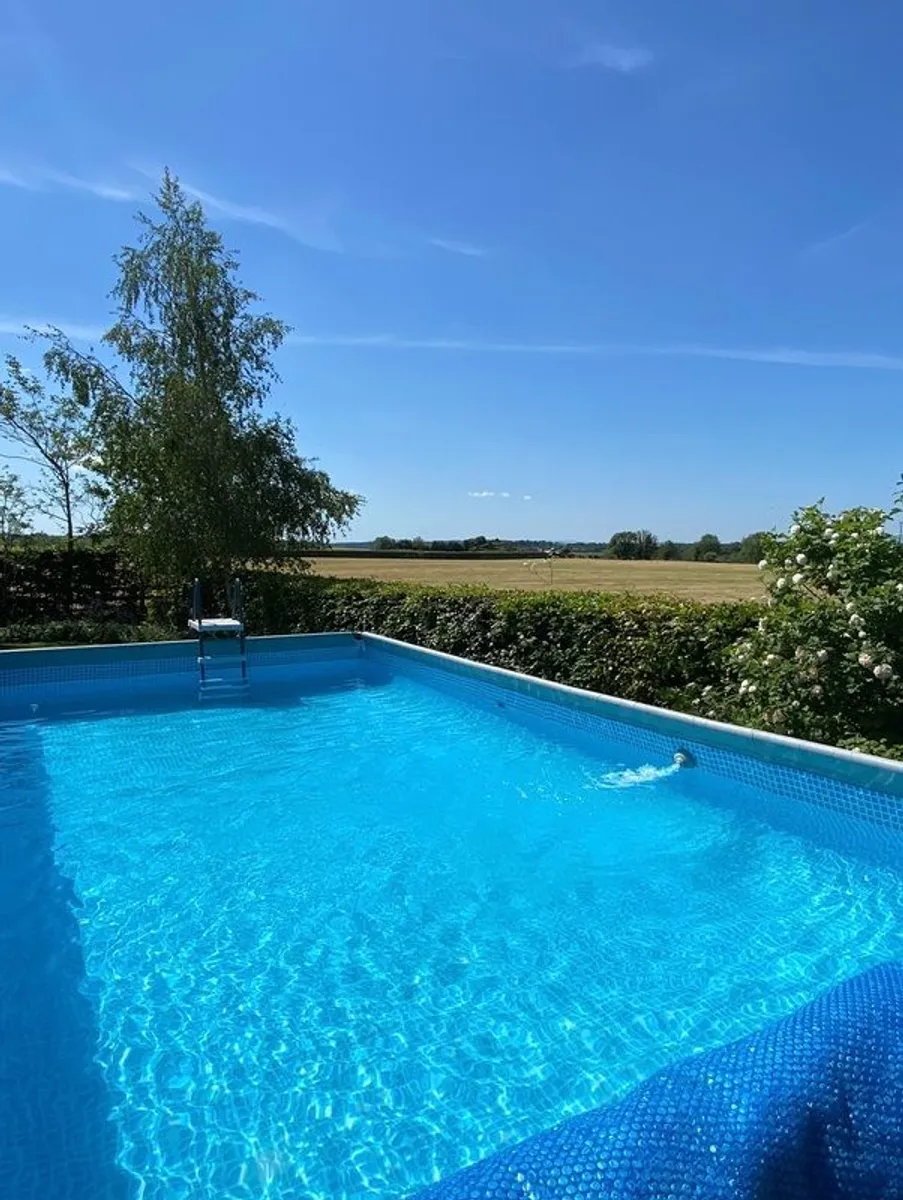 Swimming Pool, Intex Ultra XTR - Image 1
