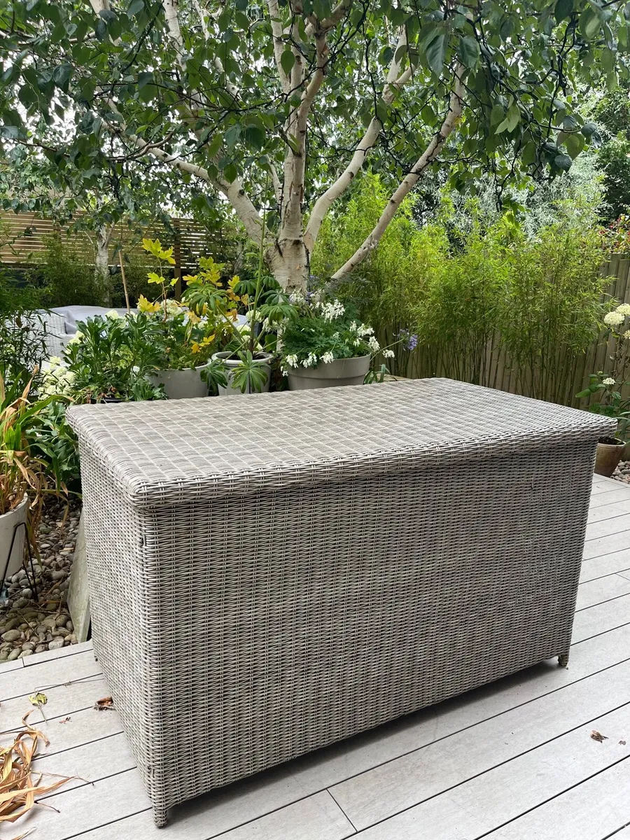 Kettler garden storage box - Image 2