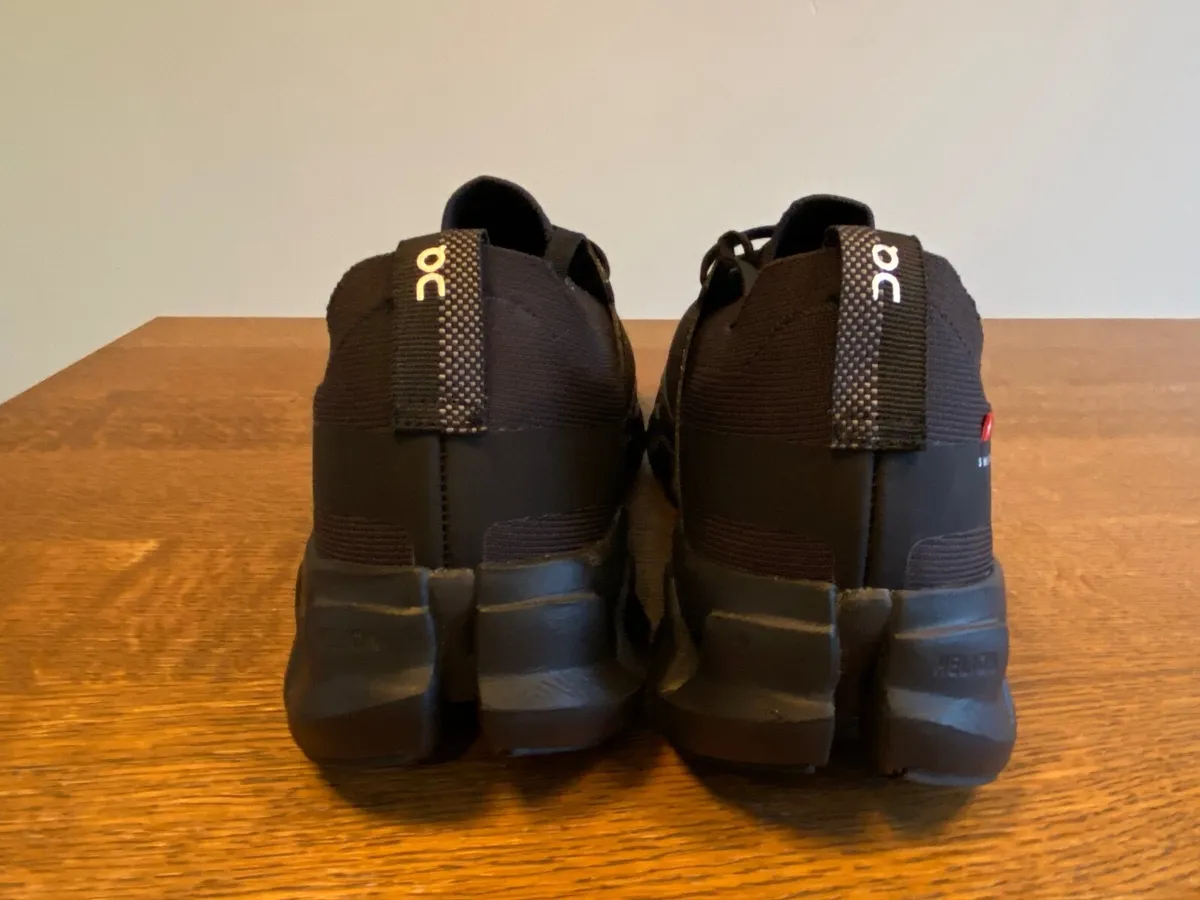 On-Cloud Swift 4 Black Trainers - Image 3