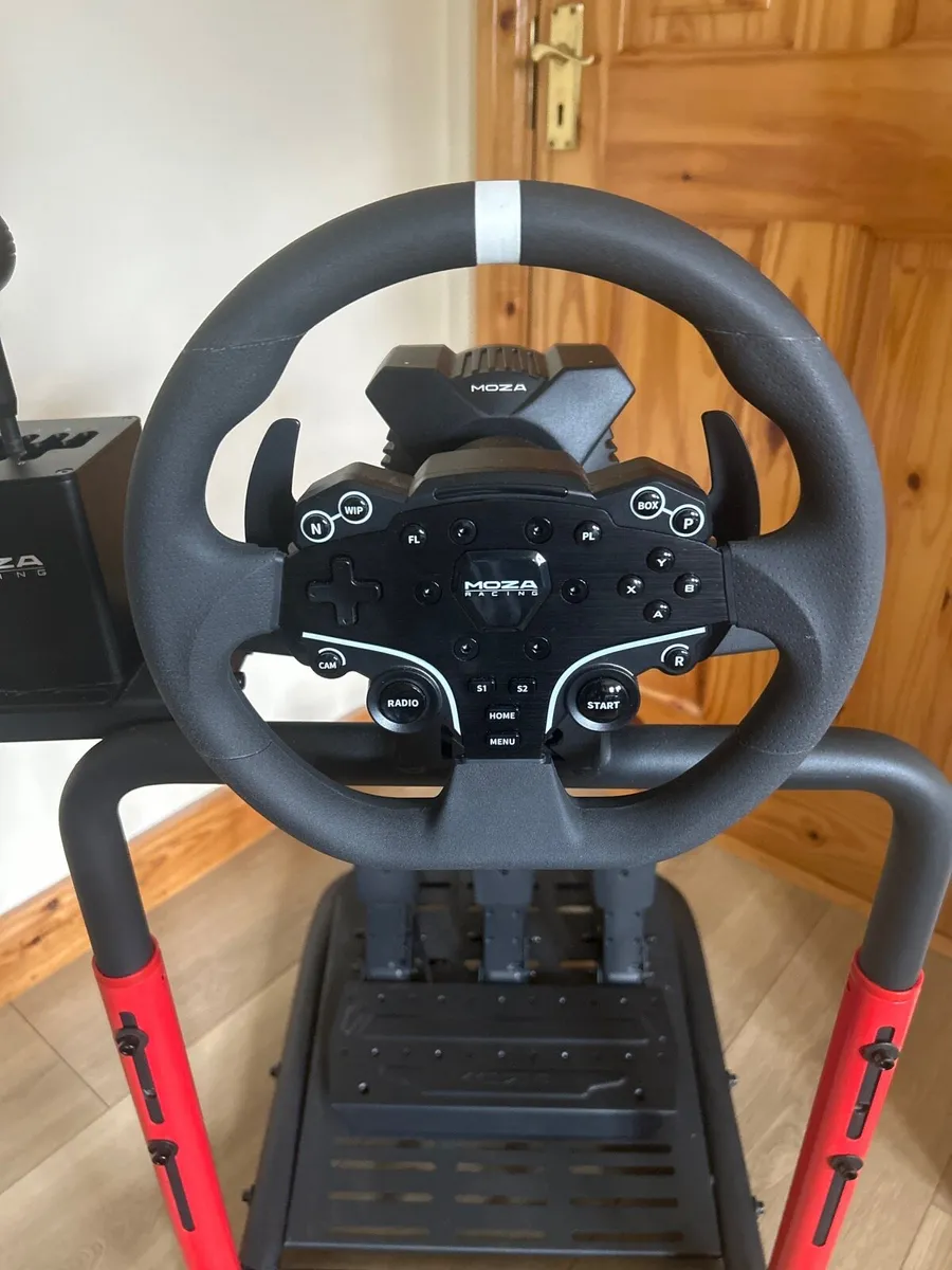 Gaming pc and Sim racing setup - Image 4