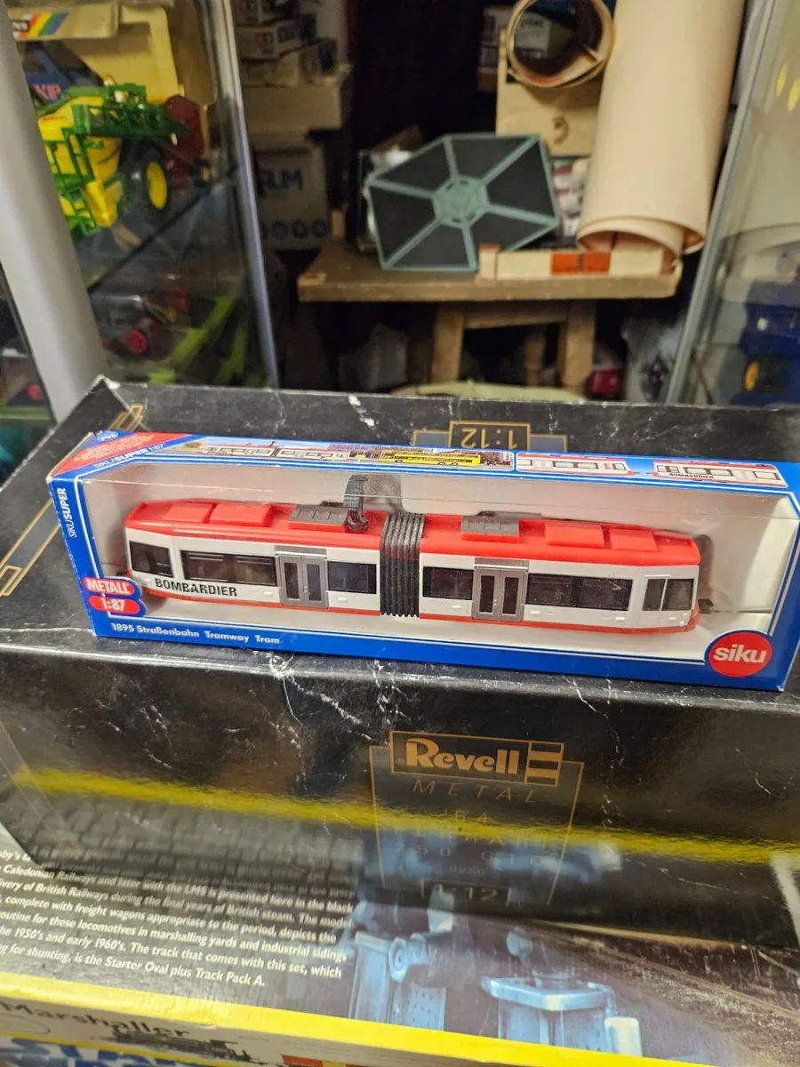 Corgi Siku Tram 1.87 - Image 1