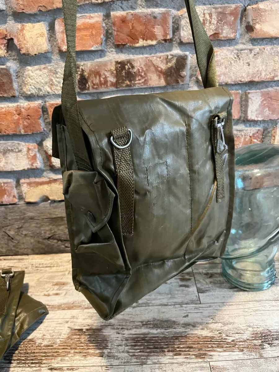 Vintage army bag - Image 2
