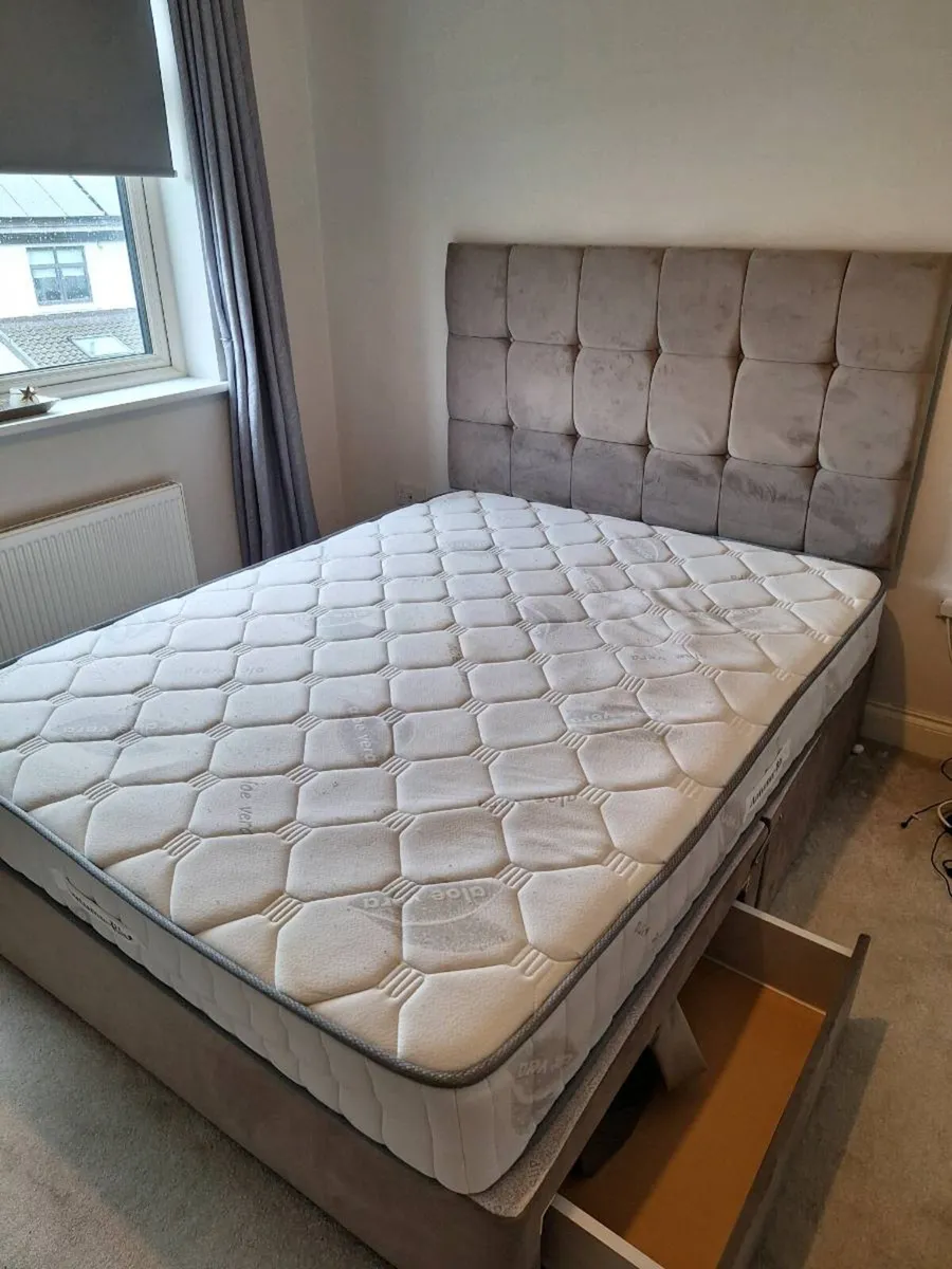 King Bed - Image 2